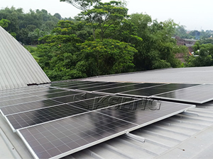 인도네시아 14MW 금속 지붕 태양광 설치 시스템 프로젝트